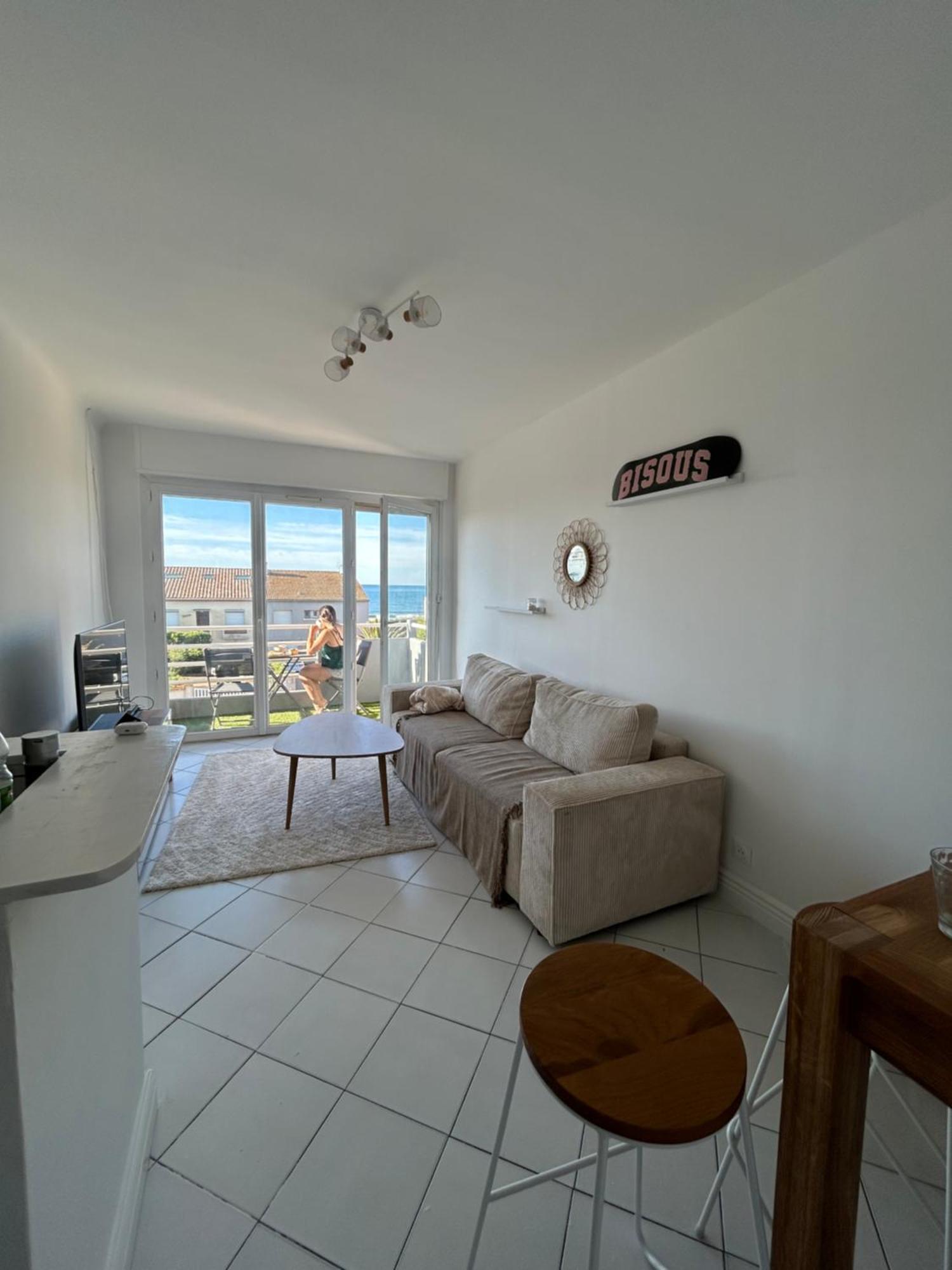 Appartement Traversant Vue Mer Et Etang 모기오 외부 사진